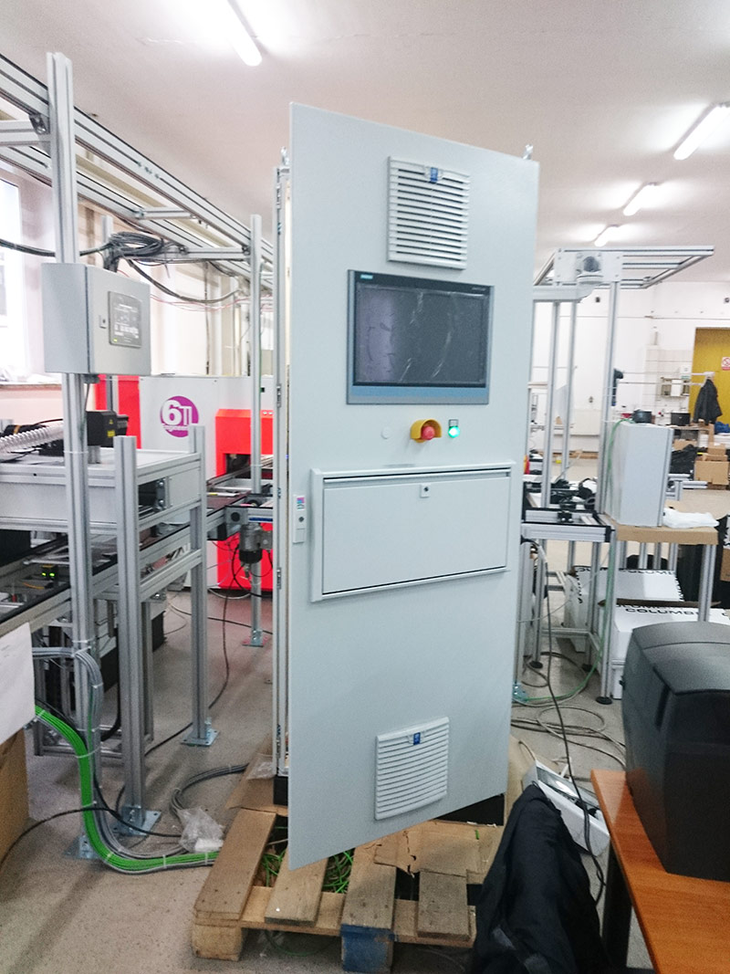 Panel Siemens HMI https://www.encon.pl/wp-content/uploads/2022/02/panele_hmi_siemens.jpg